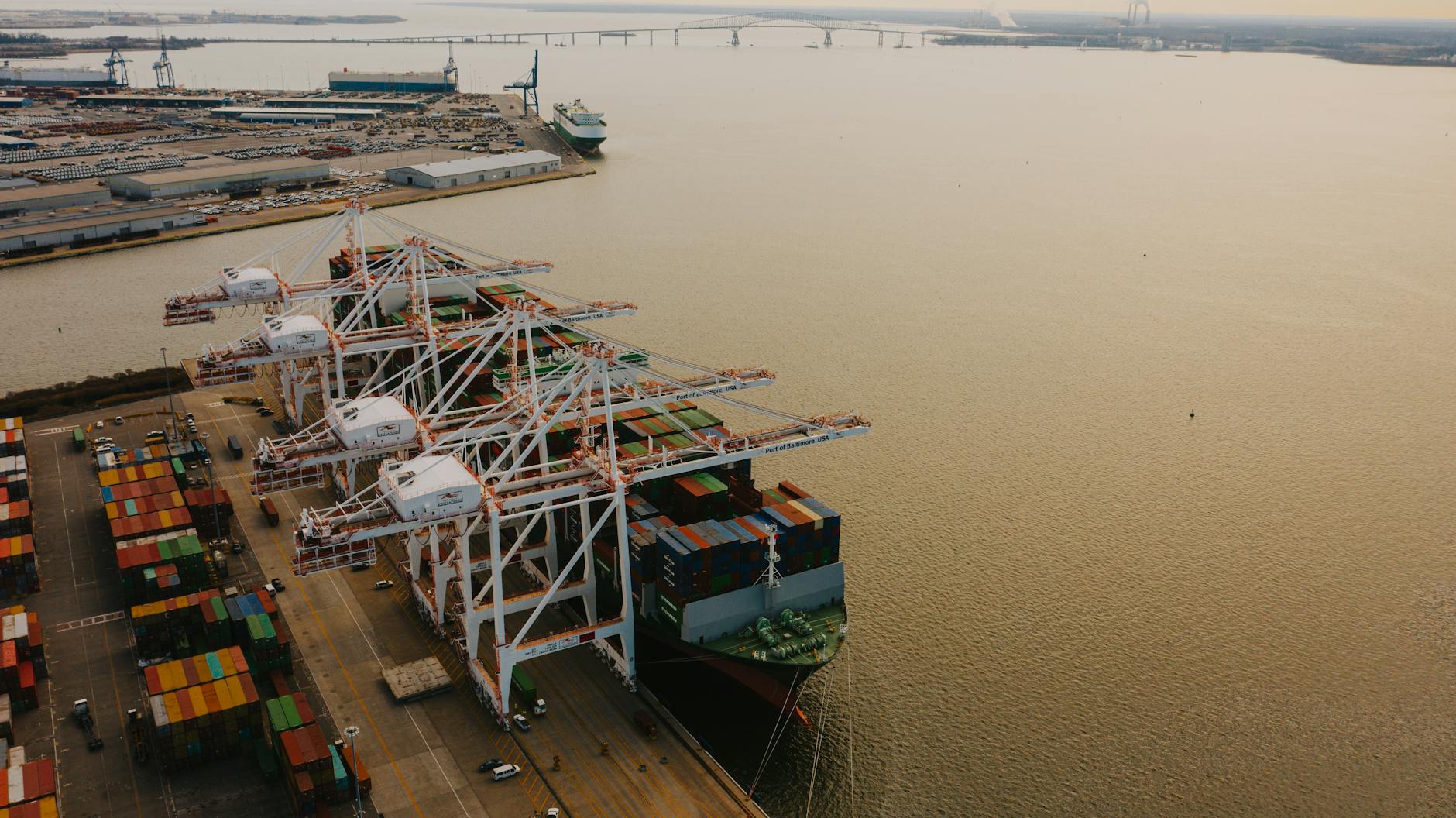 Cargo from Turkey to Austria: Air & Sea Shipping Solutions