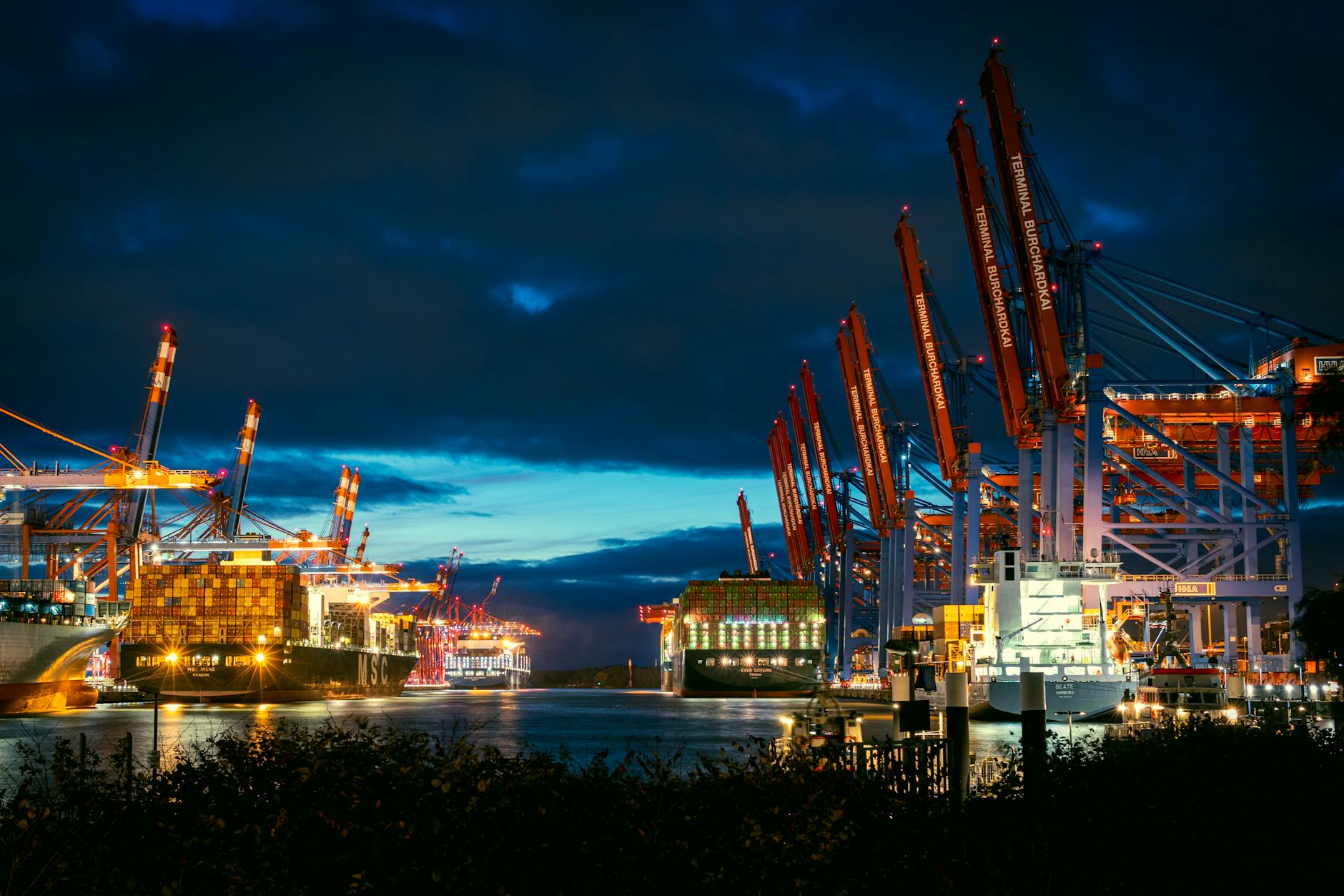 Cargo from Turkey to South Korea: Air & Sea Shipping